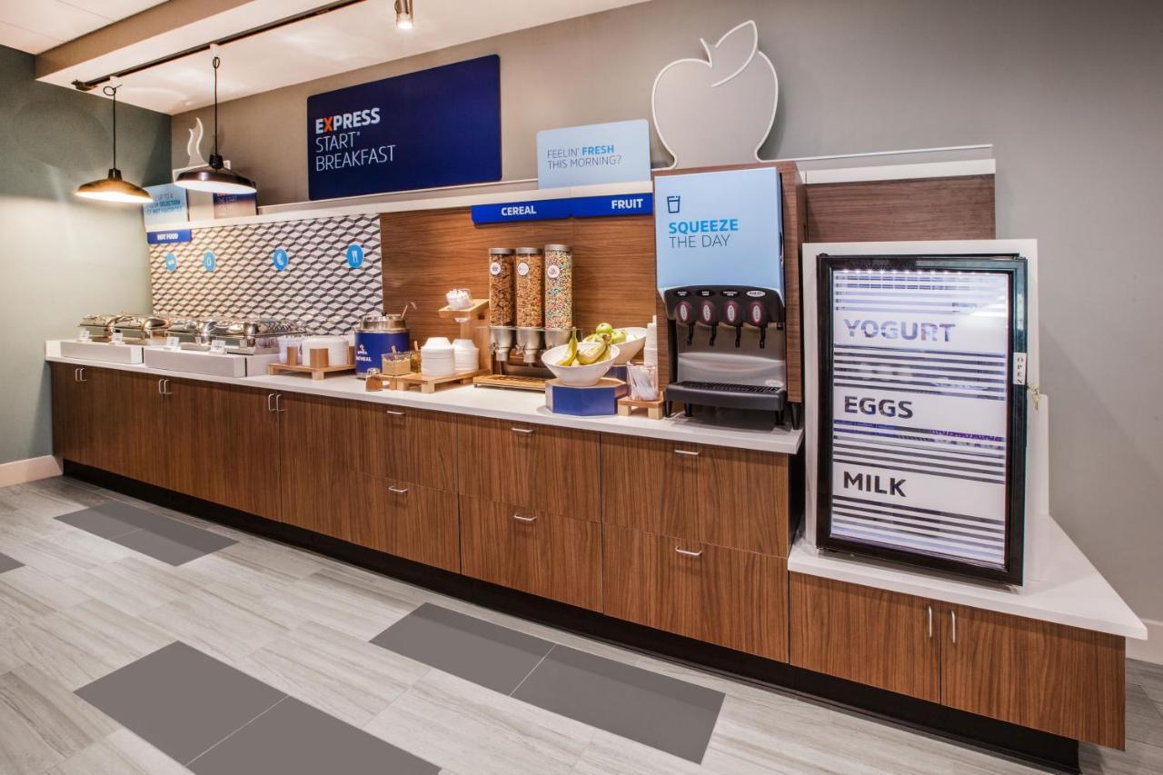 Holiday Inn Express Quantico - Stafford By Ihg Ngoại thất bức ảnh