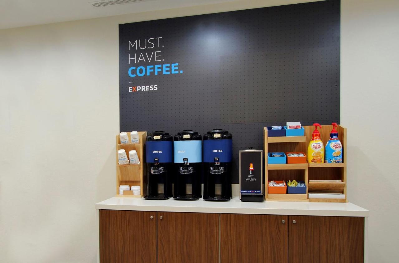 Holiday Inn Express Quantico - Stafford By Ihg Ngoại thất bức ảnh