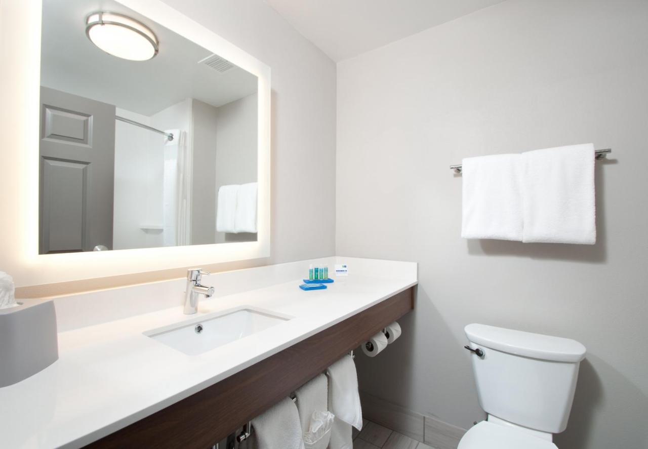 Holiday Inn Express Quantico - Stafford By Ihg Ngoại thất bức ảnh