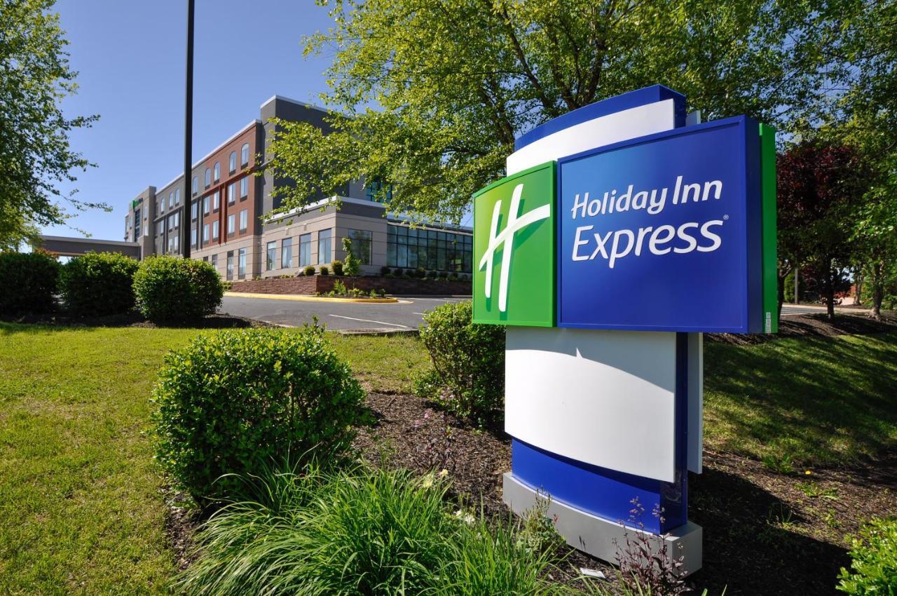 Holiday Inn Express Quantico - Stafford By Ihg Ngoại thất bức ảnh
